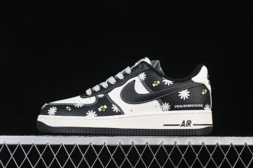 All categories Nk Air Force 1 Air Force series Nk Air Force 1 Low Air Force low-top Nike Air Force 1'07 Low black and white panda print Air Force 1 low-top casual sneakers JP8028-004